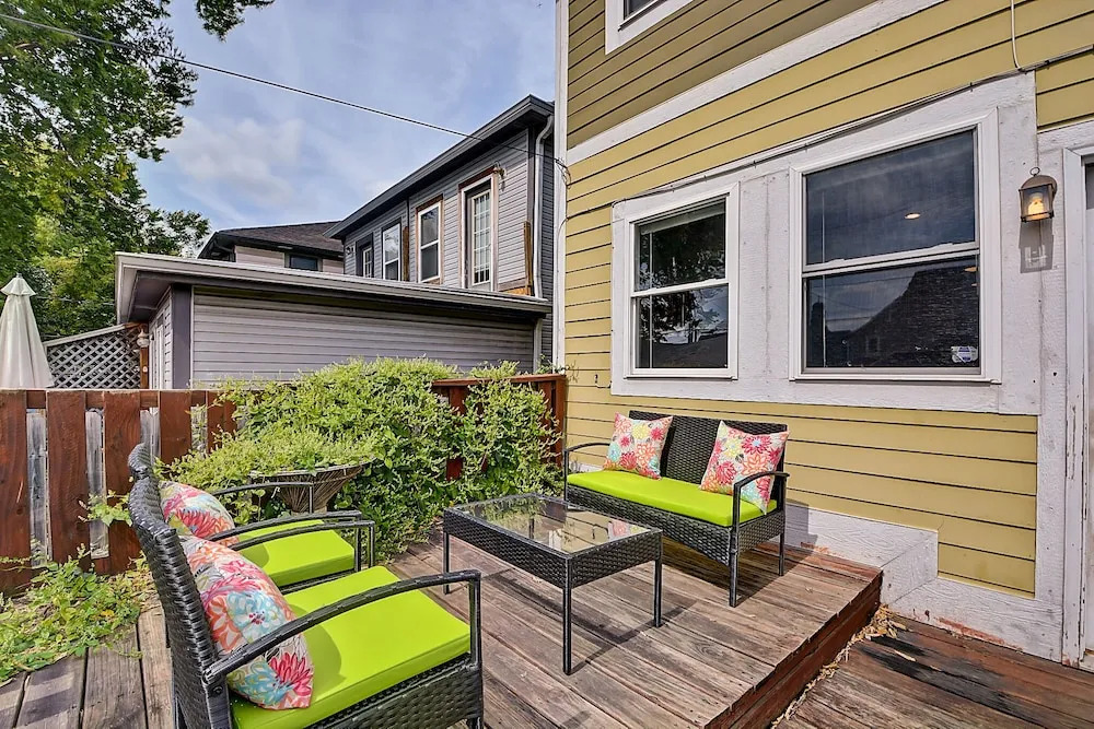 Spacious 4BR House Near Prime Downtown!