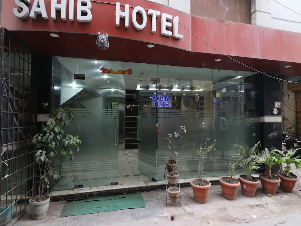 Sahib Hotel