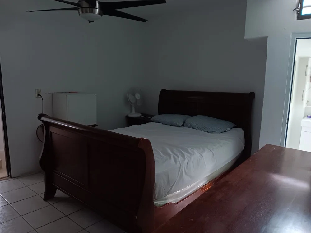 Dressrosa Guest house