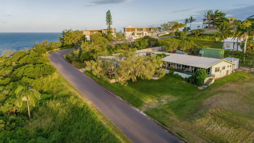 Endeavour • Pet Friendly • Ocean Views • 2BR