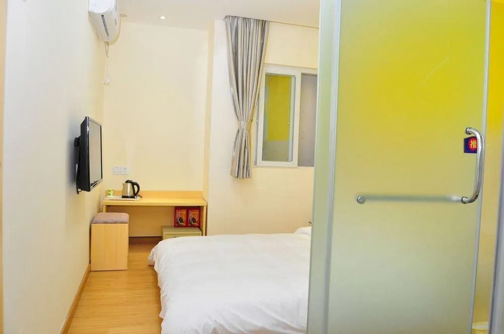 Yimi Hotel Fuhua Dong Road Branch