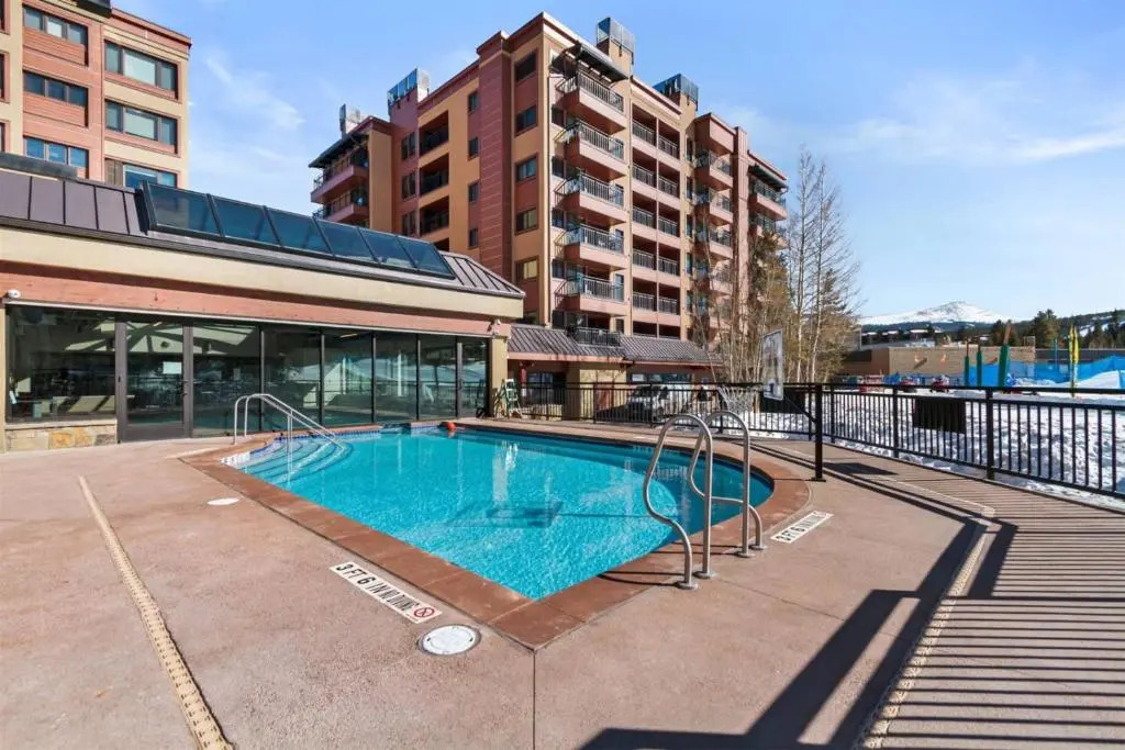 1 Bedroom Ski In, Ski Out Mountain Vacation Rental Located Next To Historic Main Street In Downtown Breckenridge