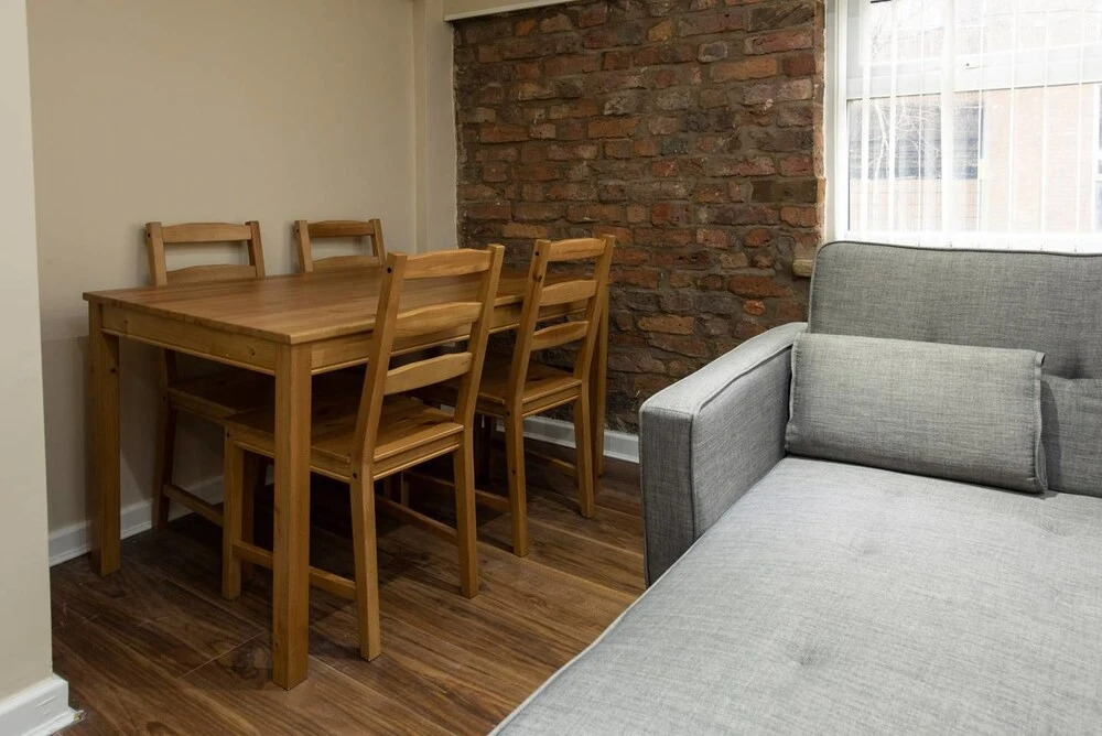 Stunning Penthouse in NQ, City Centre ! Sleeps 8