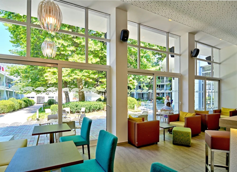 Ralitsa Aqua Club