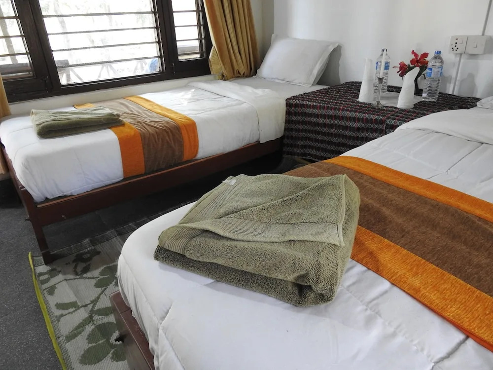 Rhino Lodge Bardia