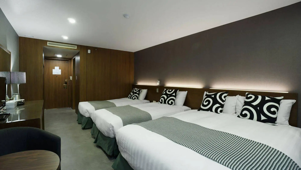 Itaewon Crown hotel