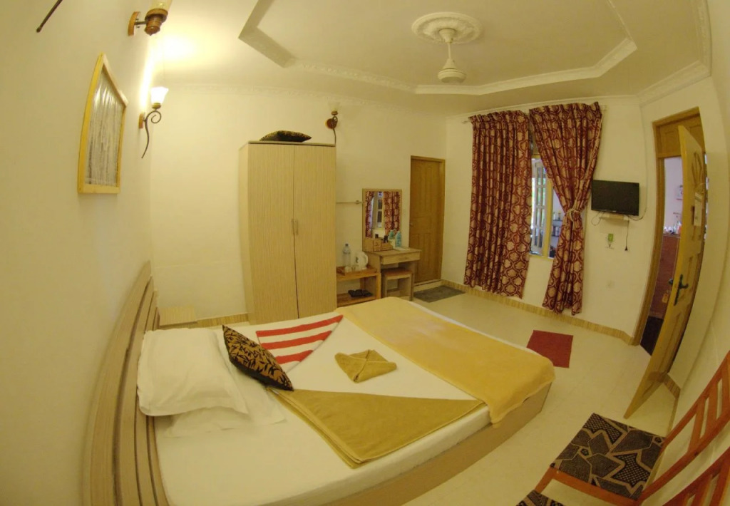 Equity Beach Inn