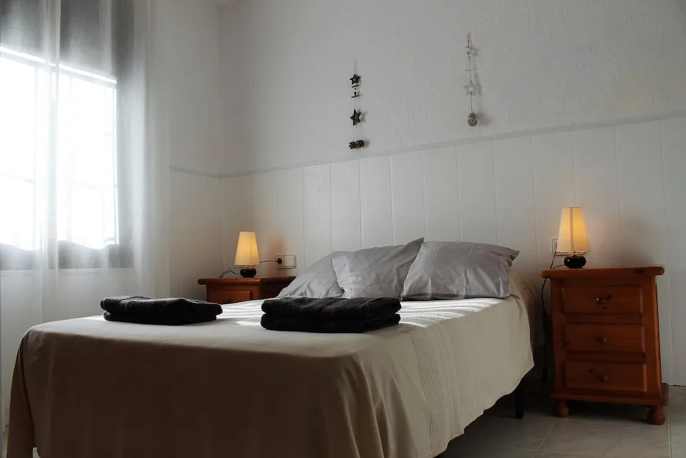 Apartamento Bellamar con terraza y piscina