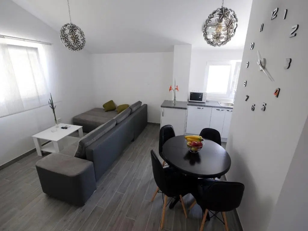 Apartments Maza