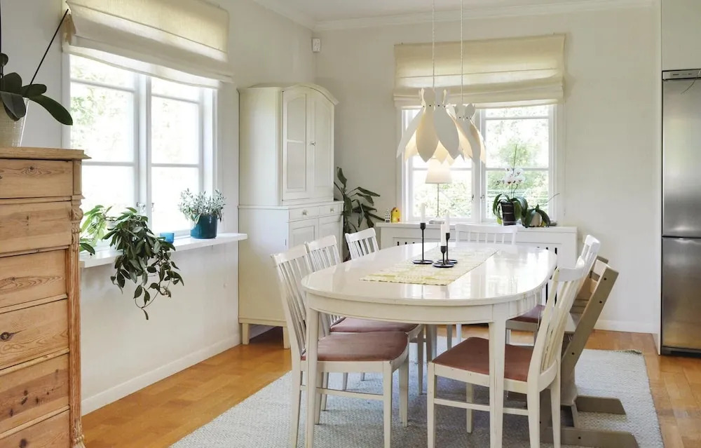 Awesome Home in Saltsjö-boo With 3 Bedrooms and Wifi
