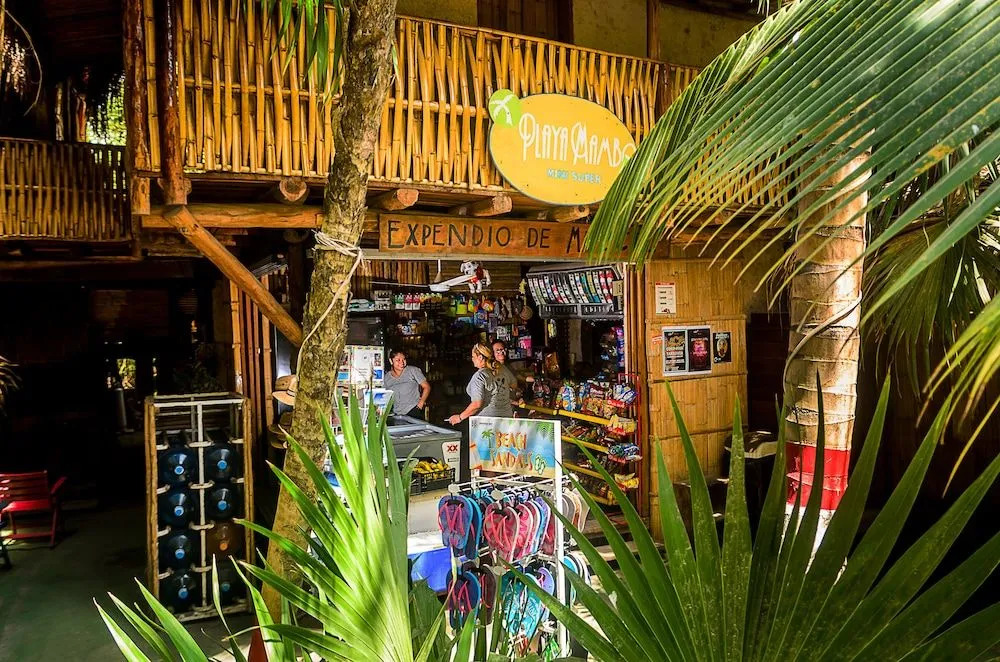 Hostel Bambu Gran Palas