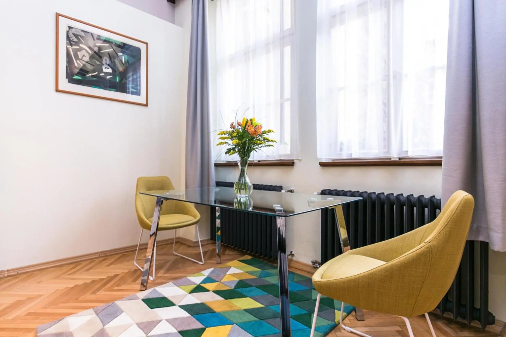 Apartment Nebovidy I - Free Parking - Terrace - Air Conditioning