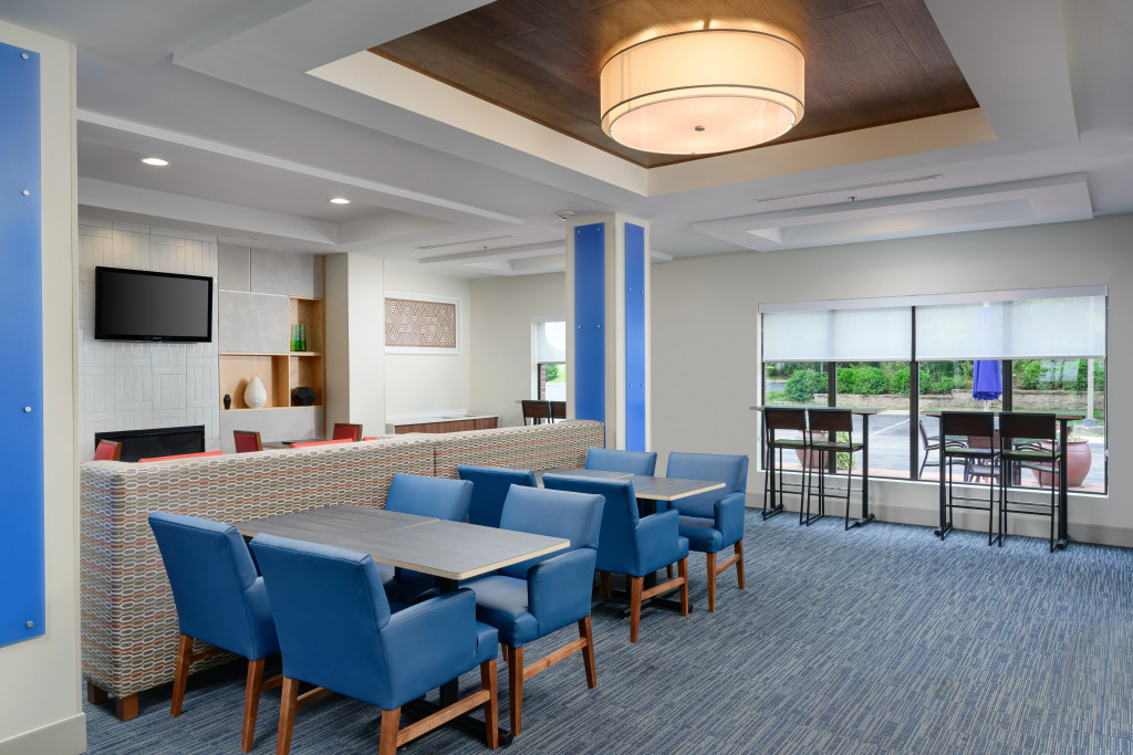 Holiday Inn Express - Tullahoma by IHG