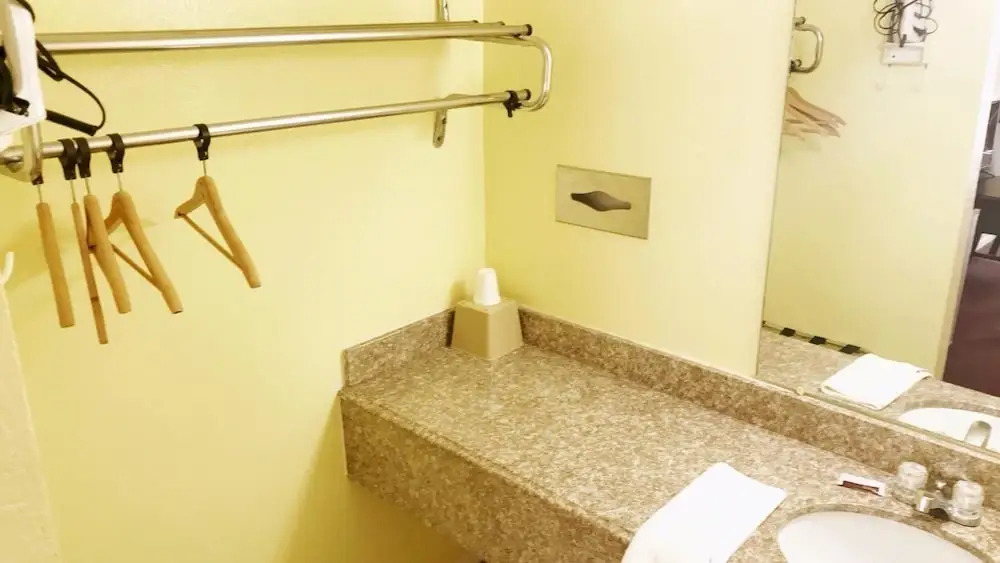 Executive Inn
