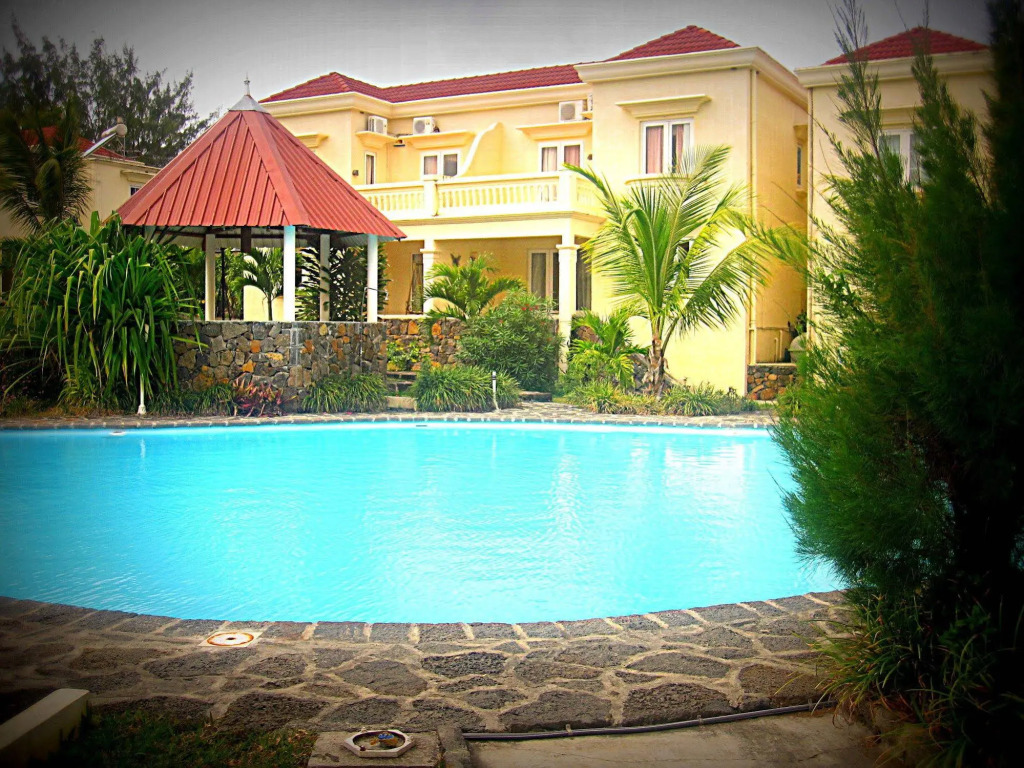 Golden Rod villa