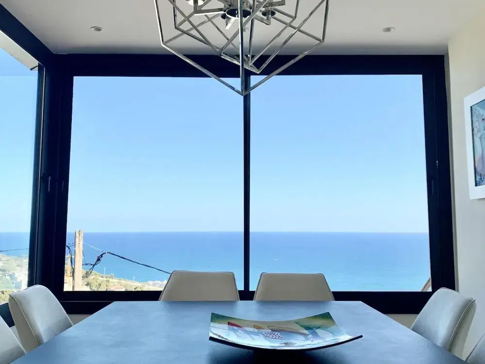 Property with amazing sea view and pool