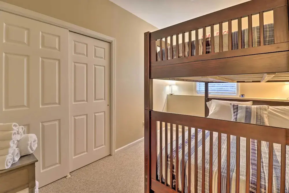 Big Boulder Mountain Townhome w/ Lake Club Access!