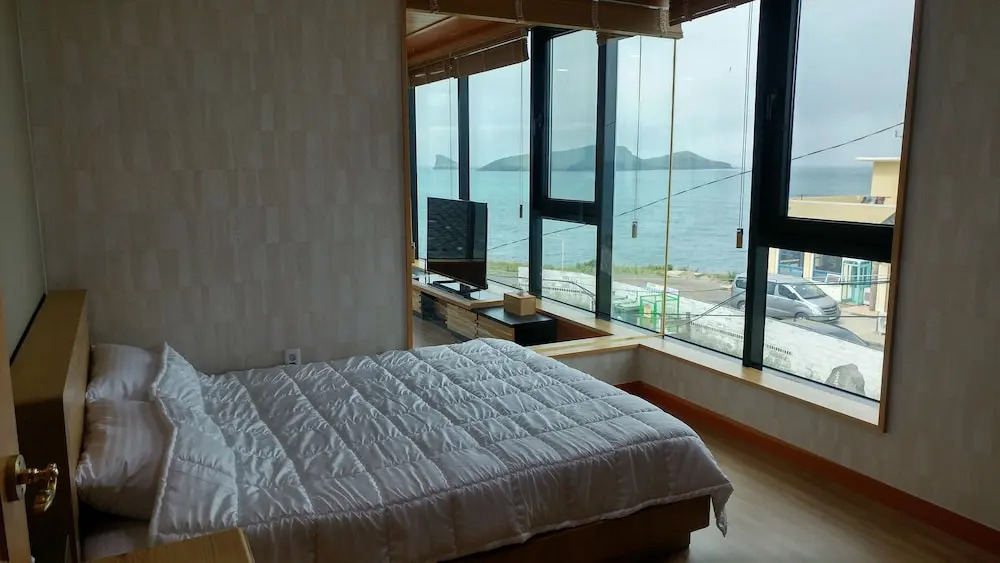Seaside View Pension