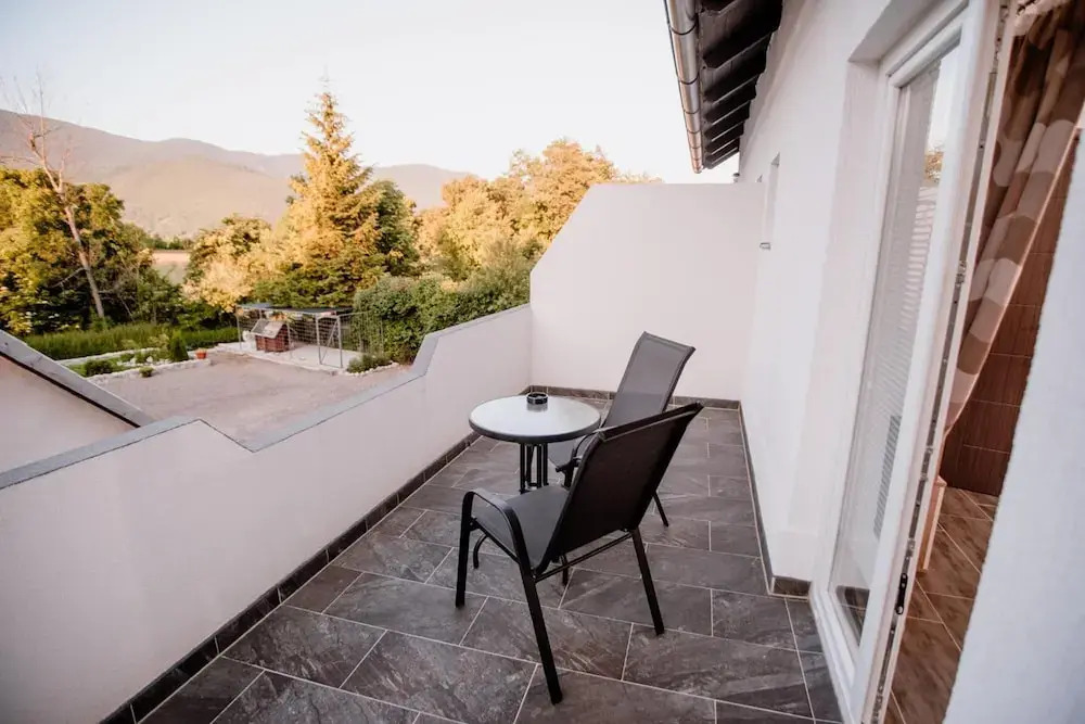 House Karakas