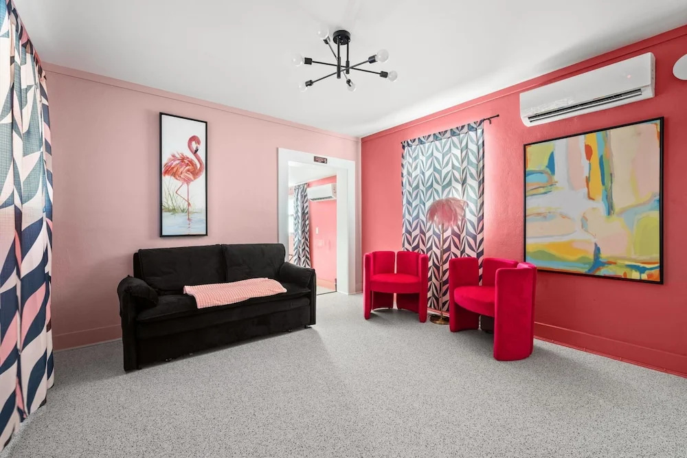The Pink Flamingo