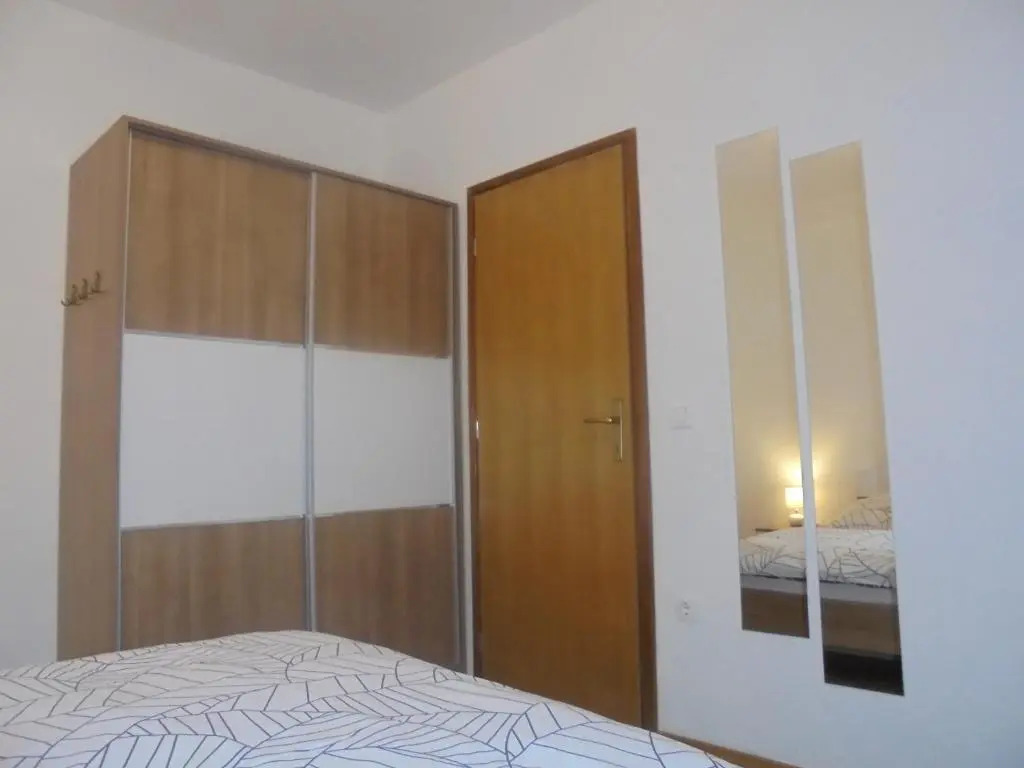 Apartment 88