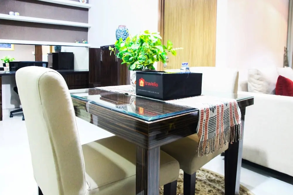 Luxury 1br with Study Room the Oasis Apartment
