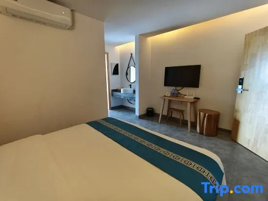 Turtle Bay Rezen Seasons Hotel