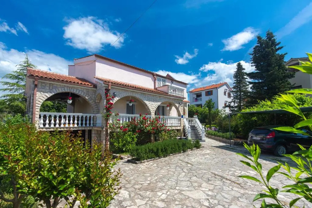 Apartments Pavic
