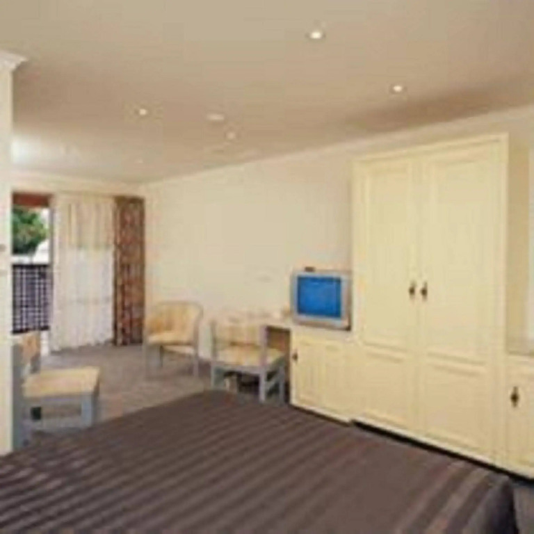 Claremont Hotel