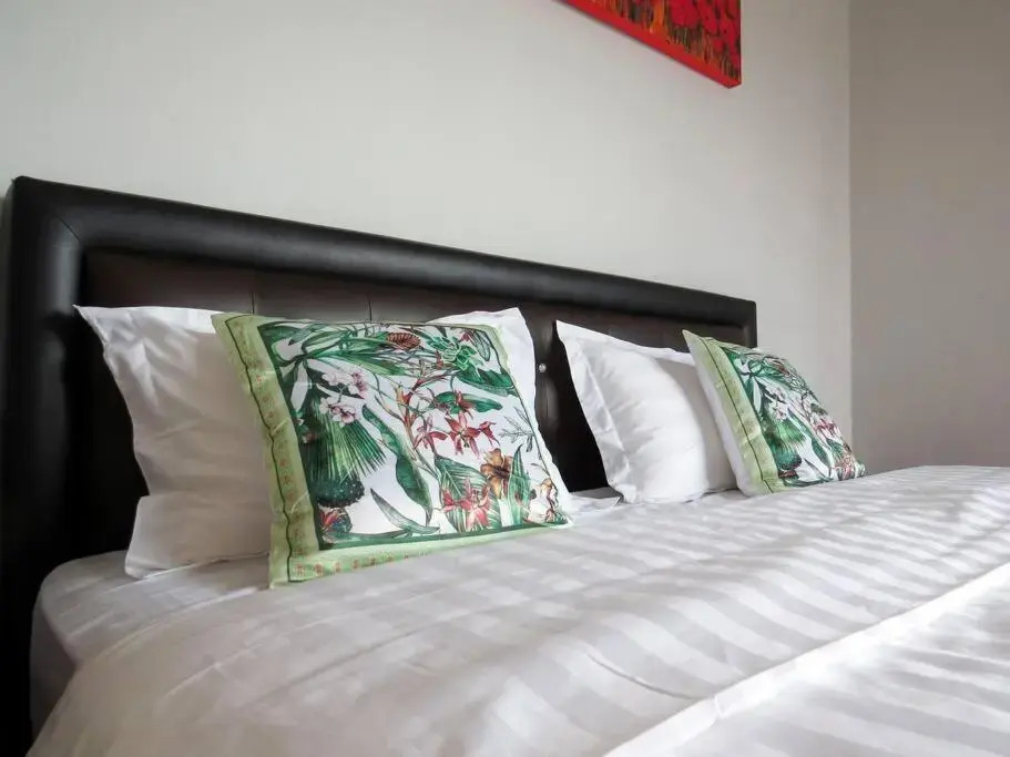 LUXURY SEAVIEW 3BR at LOFT IMAGO KK