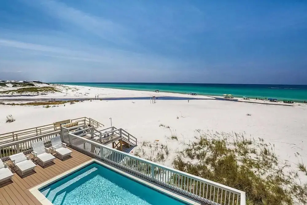 Storks Nest 6 Bedroom Holiday Home by Five Star Properties