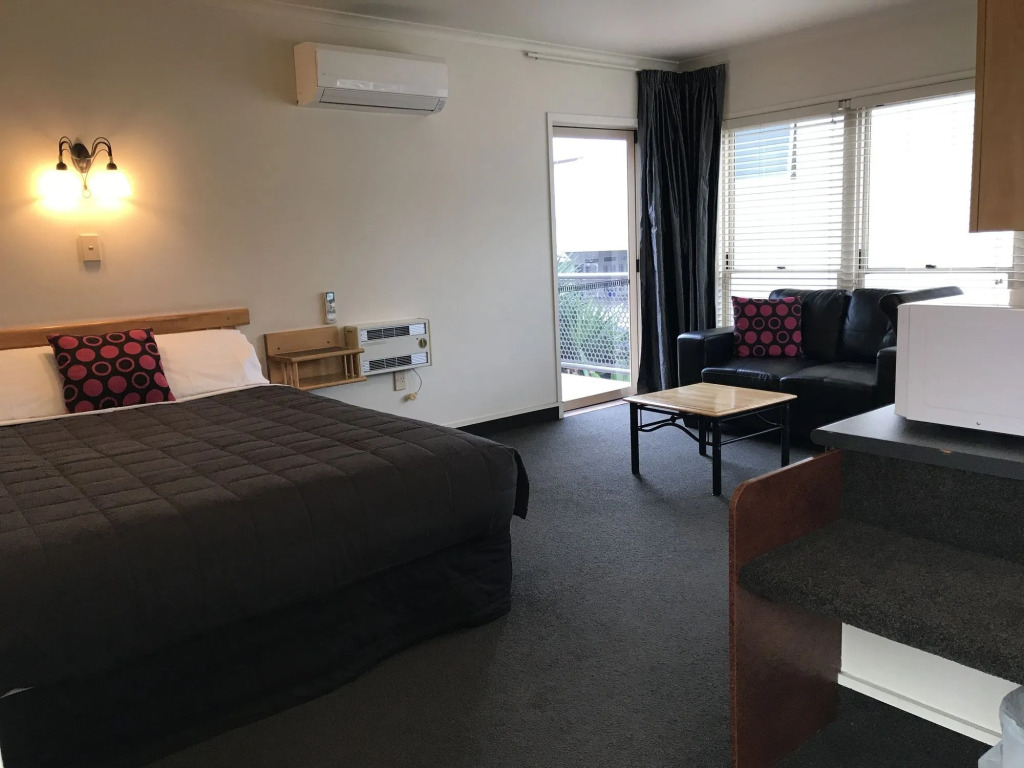 Pacific Harbour Motor Inn