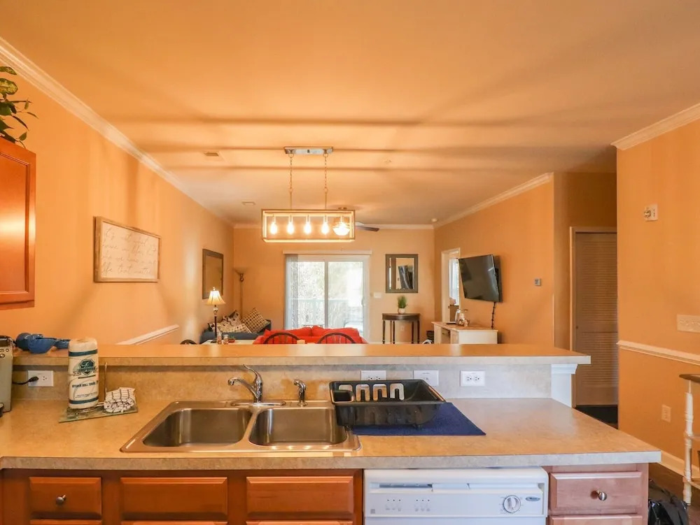 Willow Bend #1122 2 Bedroom Condo by RedAwning