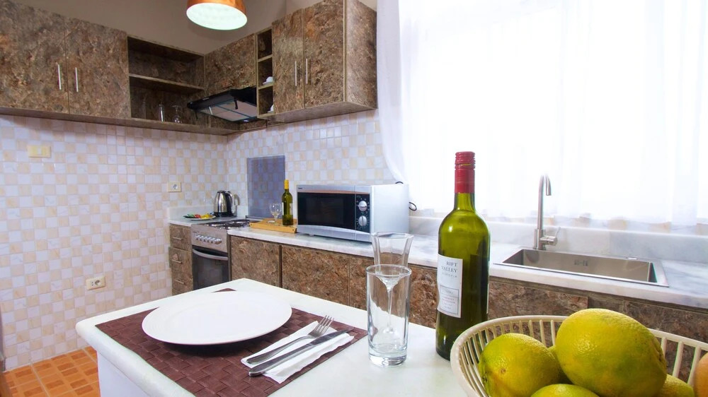 Victoria Hotel Apartment