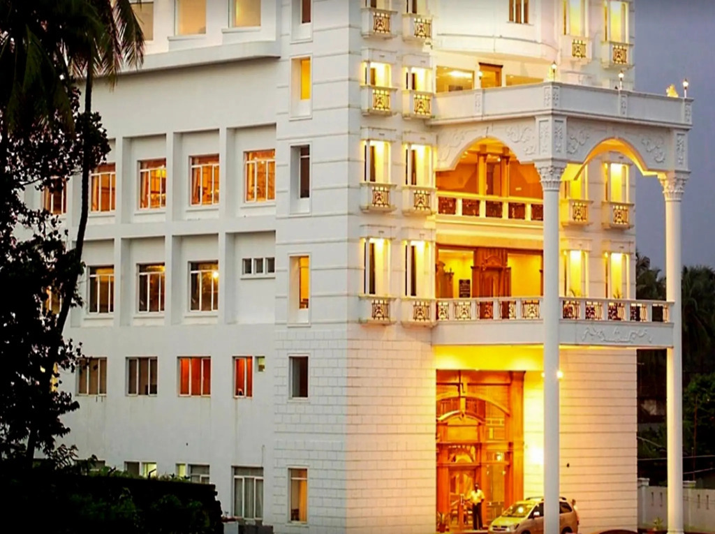 Joys Palace Hotel
