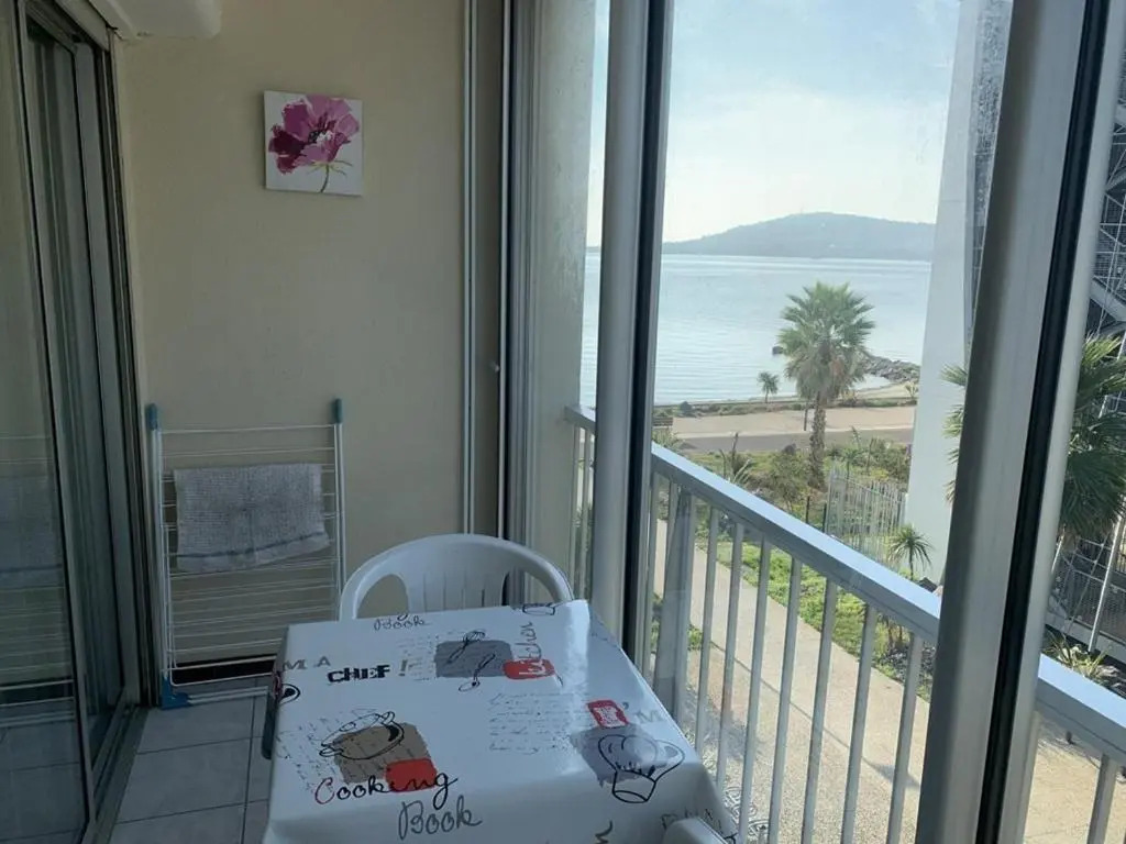 Appartement Balaruc-les-Bains, 1 pièce, 2 personnes - FR-1-571-6