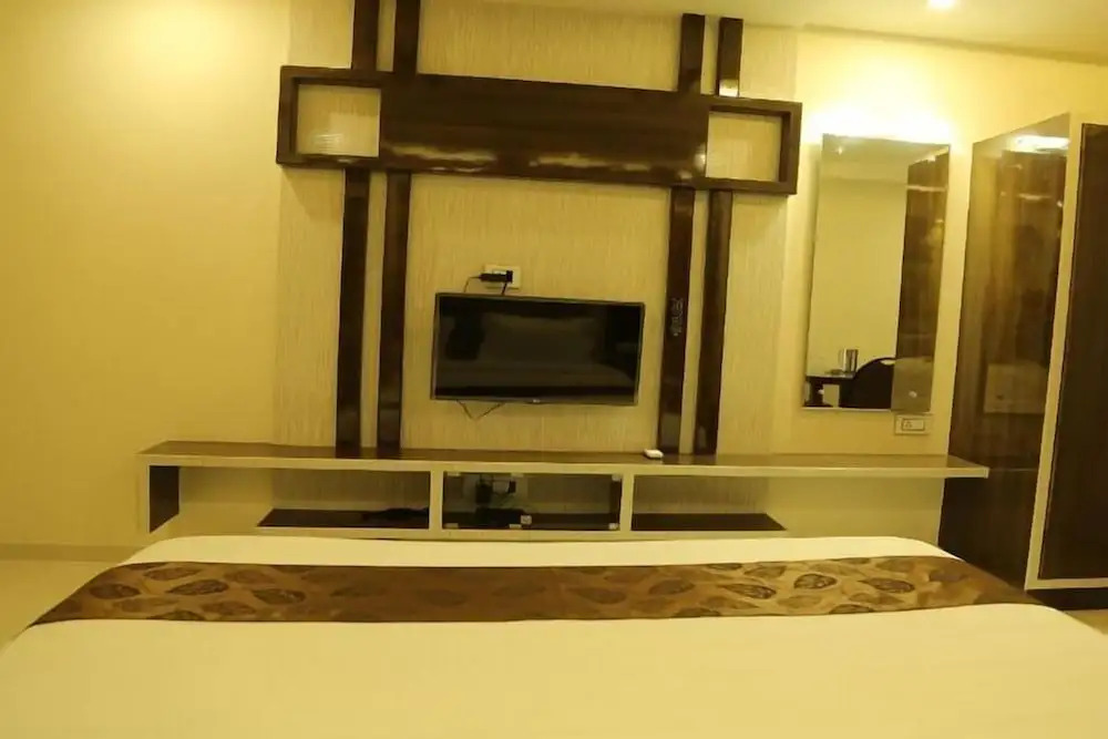I-Roomz Pratap Residency