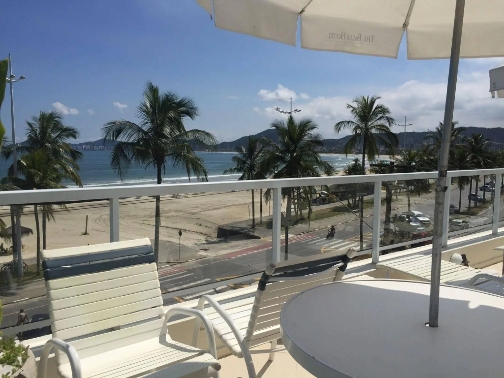The Falls Hotel - Frente mar