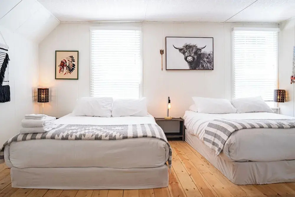 The Downtown Hive by Revelstoke Vacations