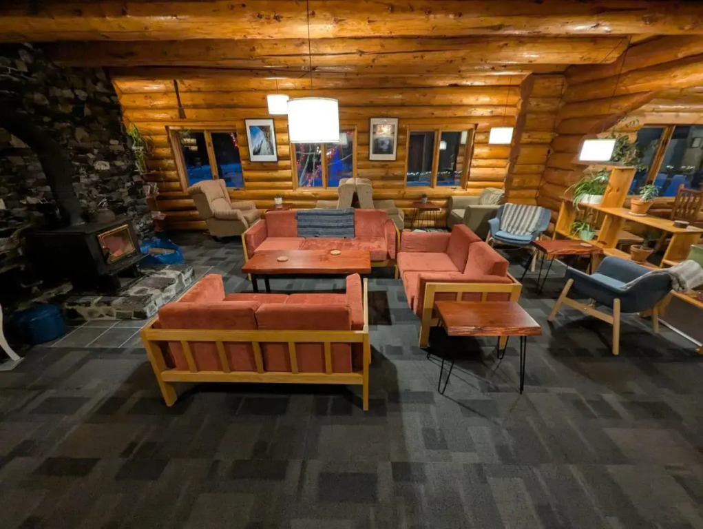 HI Nordegg - Hostel