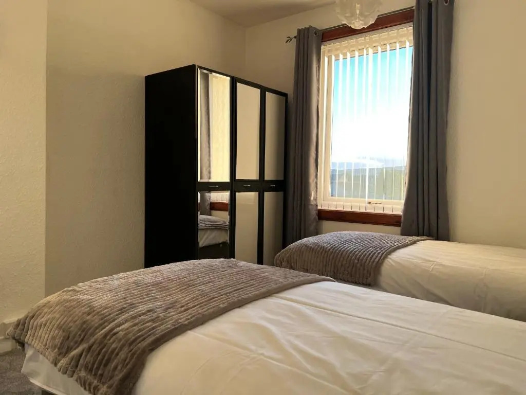 Lomond View Apartment