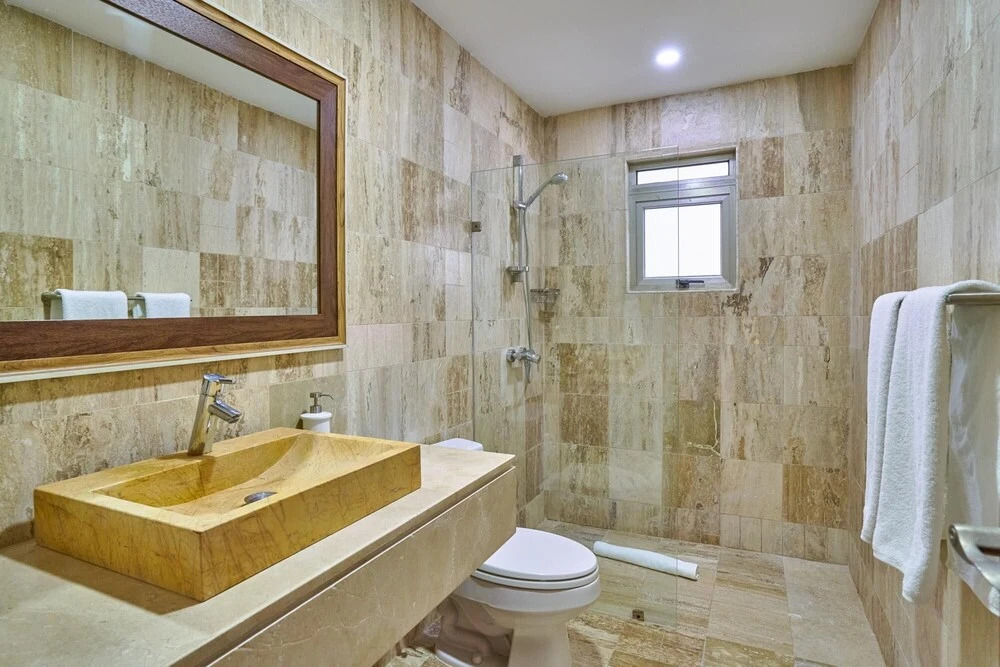 Luxury Beach Condo With Pool View Bh-102