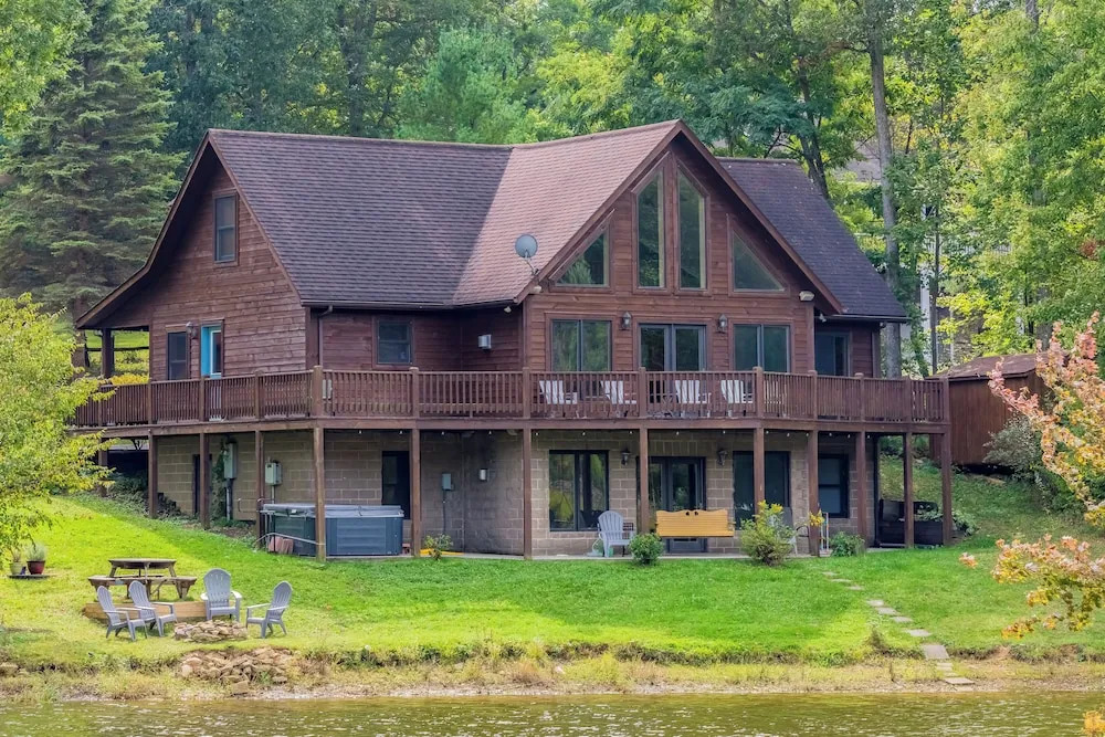 Duck Pond Lodge