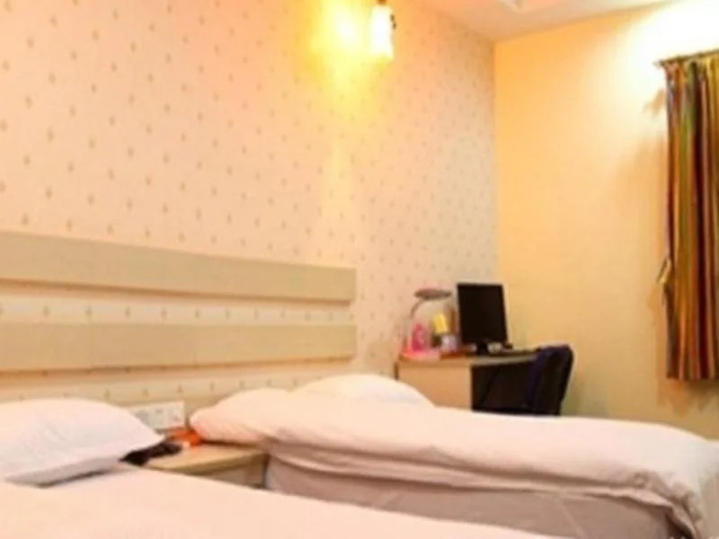 Guangzhou Semi Bay Inn