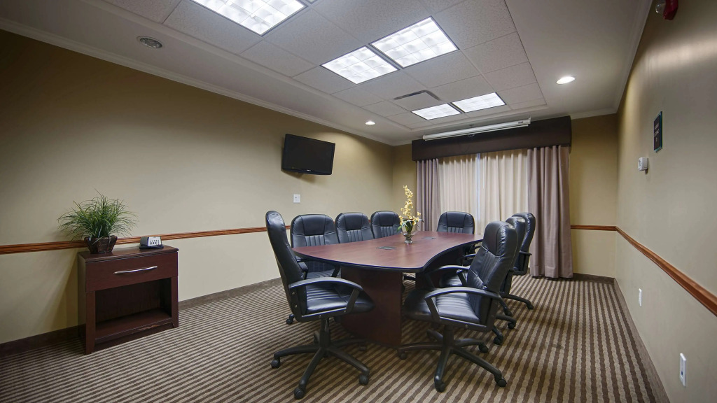Best Western Plus Olathe Hotel