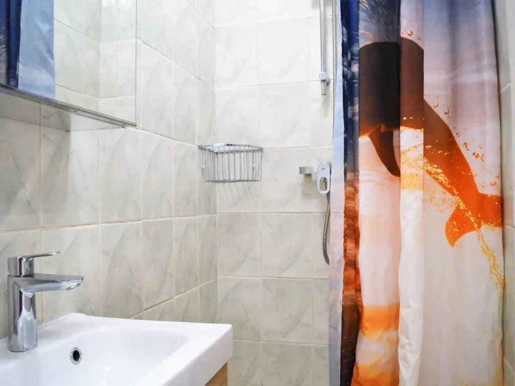 Appartement Le Lavandou, 1 pièce, 2 personnes - FR-1-251-391