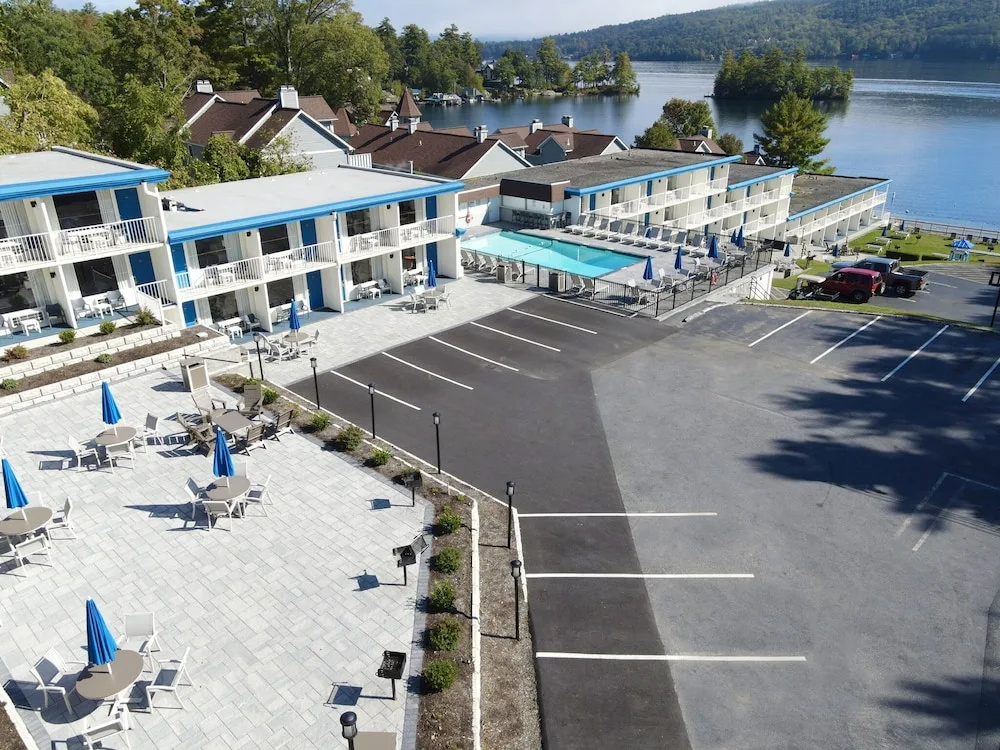 Lakefront Terrace Resort