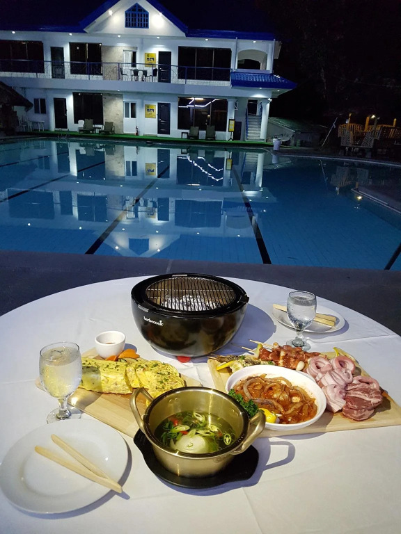 Woodland Hotel