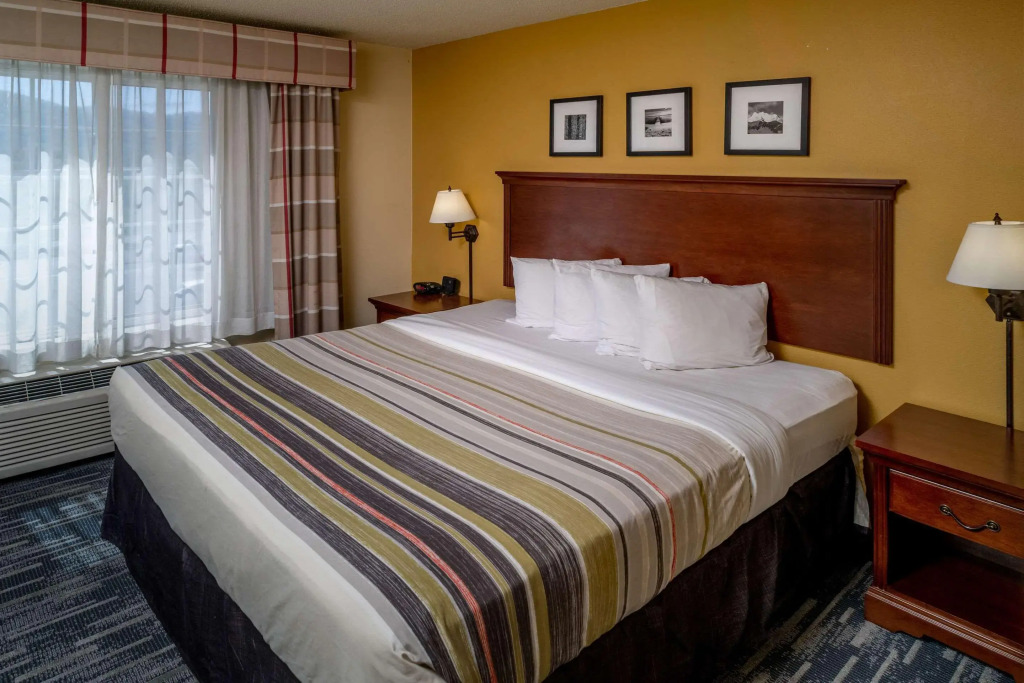 Country Inn & Suites By Radisson, Charleston South, WV