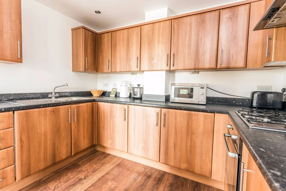 Beautiful and New Home for 5 in West Cambridge